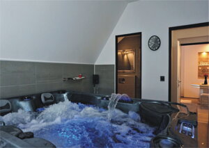 006 - moderní LOVE ROOM Rodinný apartmán s privátní viřivkou,saunou a výhledem na hory (2+1)